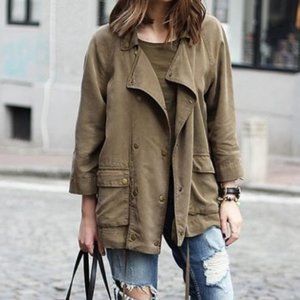 ARITZIA WILFRED FREE RAYDER OLIVE GREEN MILITARY UTILITY JACKET - SIZE MEDIUM